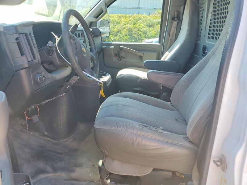 1GCZGGFF8H1108301 2017 CHEVROLET EXPRESS 3500 photo no. 7