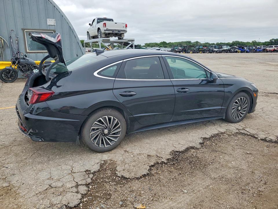 2022 HYUNDAI SONATA HYBRID SEL — Фото 3 из 13