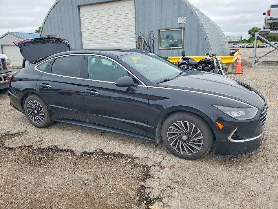 2022 HYUNDAI SONATA HYBRID SEL — Фото 4 из 13