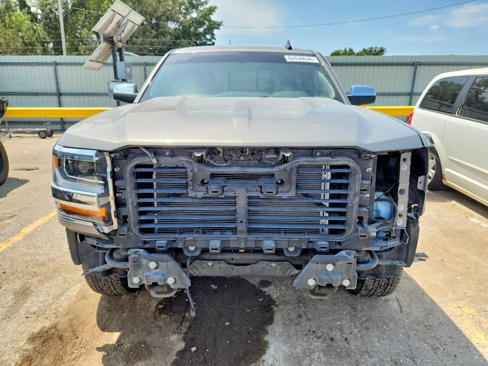 2017 CHEVROLET SILVERADO C1500 LT — Фото 5 из 12