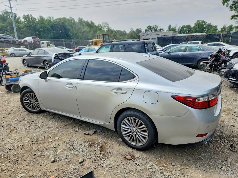 2013 LEXUS ES 350 — Фото 2 из 13