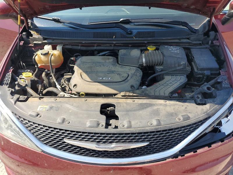 2017 CHRYSLER PACIFICA TOURING — Фото 12 из 13