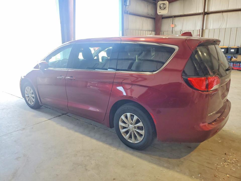 2017 CHRYSLER PACIFICA TOURING — Фото 2 из 13
