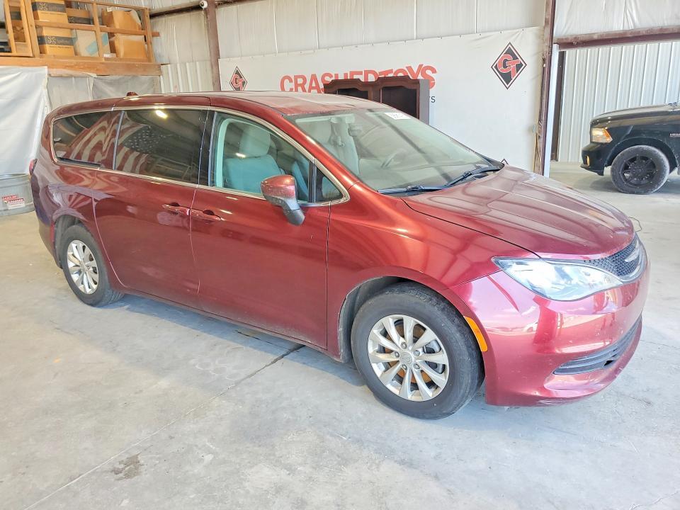 2017 CHRYSLER PACIFICA TOURING — Фото 4 из 13