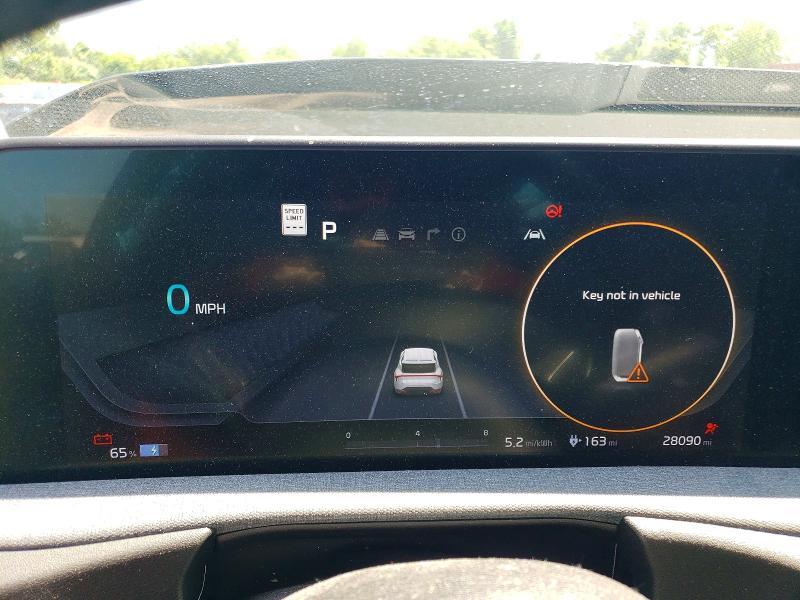 2022 KIA EV6 WIND — Фото 9 из 13