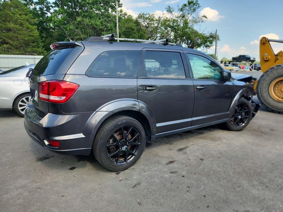 2017 DODGE JOURNEY SXT — Фото 3 из 13