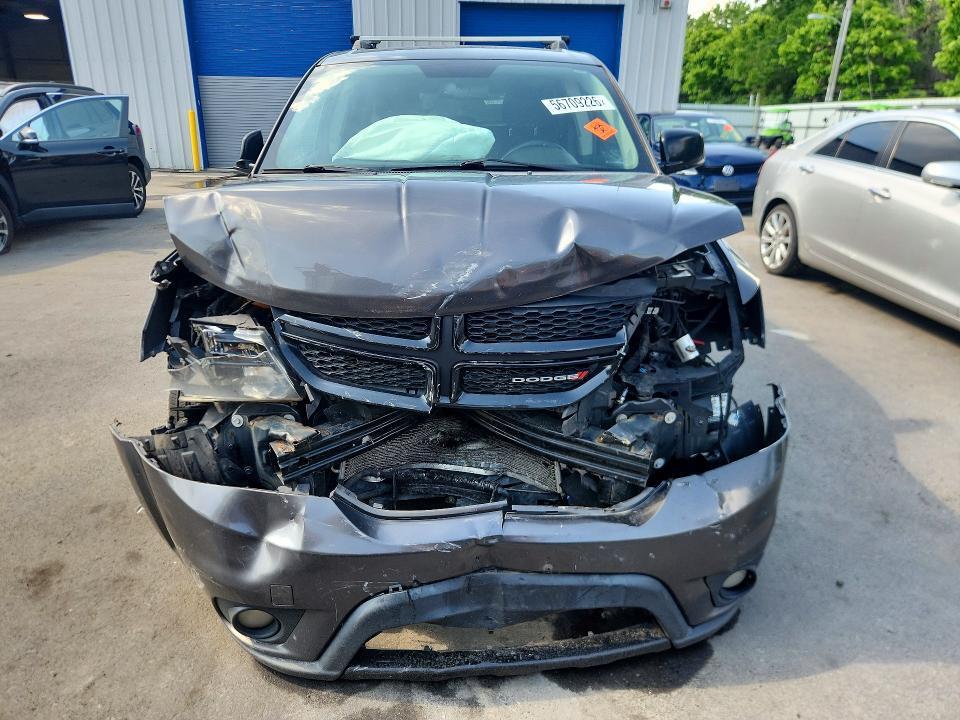 2017 DODGE JOURNEY SXT — Фото 5 из 13