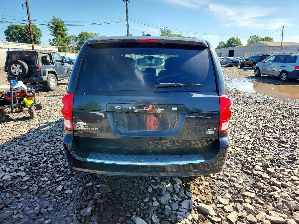 2017 DODGE GRAND CARAVAN SXT — Фото 6 из 13