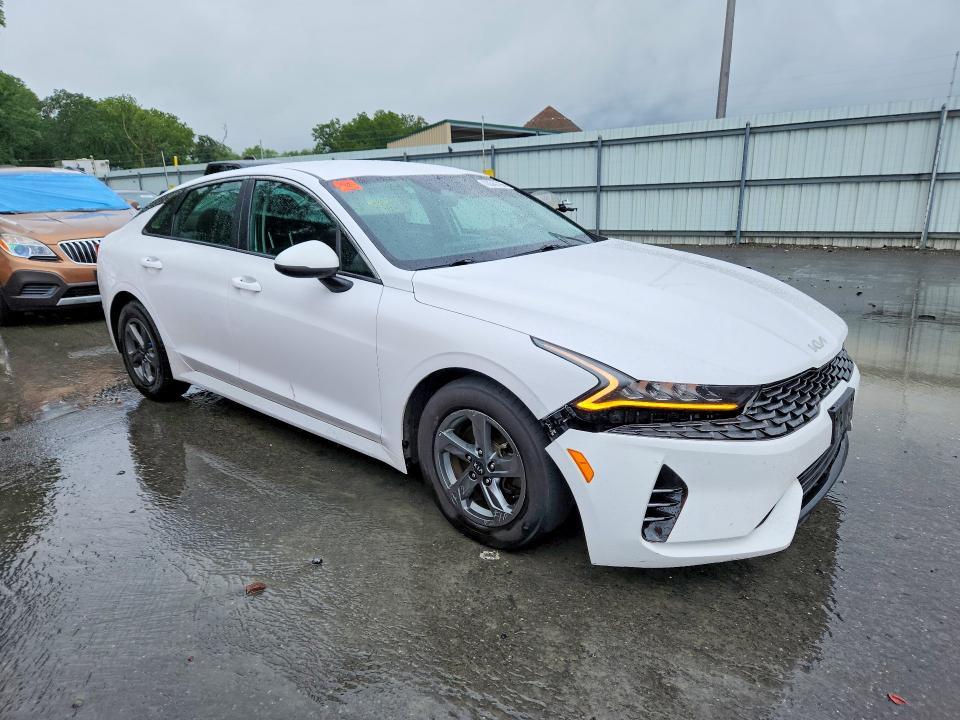 2022 KIA K5 LX — Фото 4 из 12