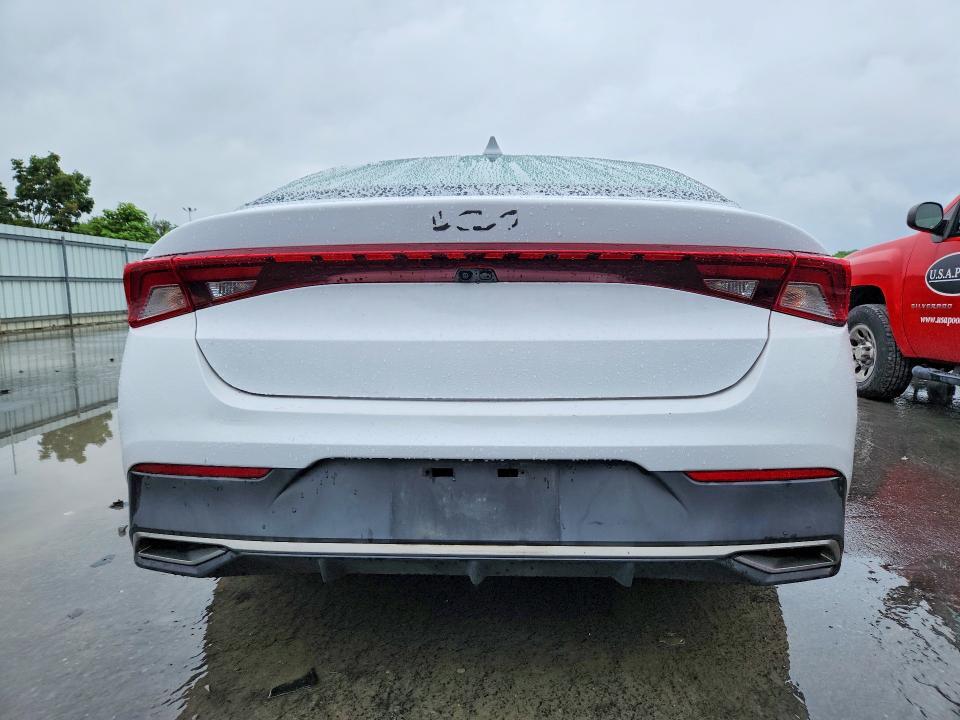 2022 KIA K5 LX — Фото 6 из 12