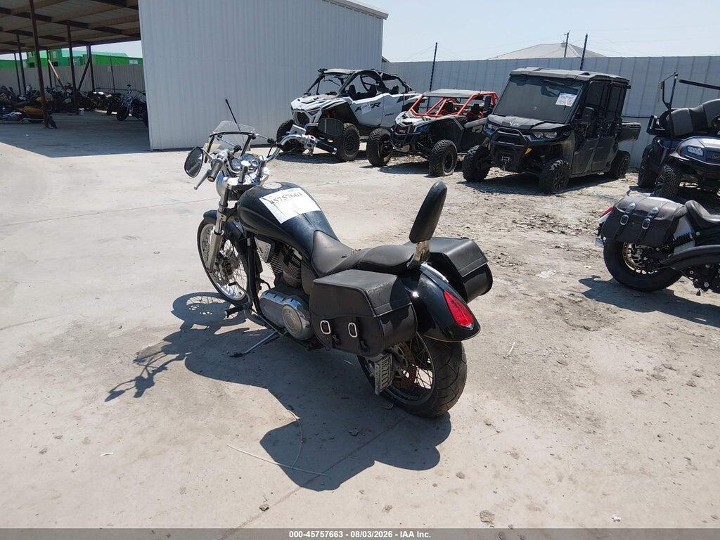 5VPGB16D043004502 2004 VICTORY MOTORCYCLES VEGAS photo no. 3