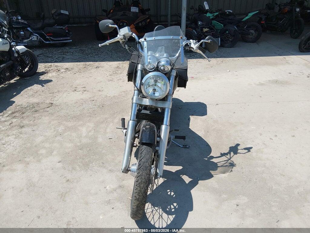 5VPGB16D043004502 2004 VICTORY MOTORCYCLES VEGAS photo no. 5
