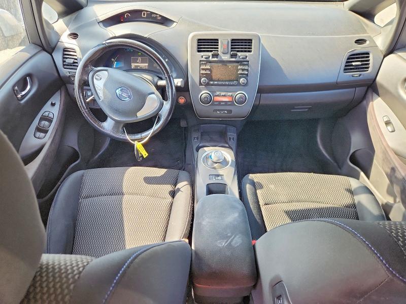 2013 NISSAN LEAF — Фото 8 из 12
