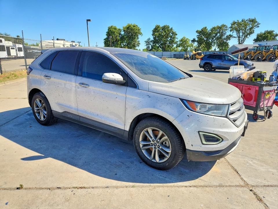 2FMPK4J85HBC10264 2017 FORD EDGE photo no. 4