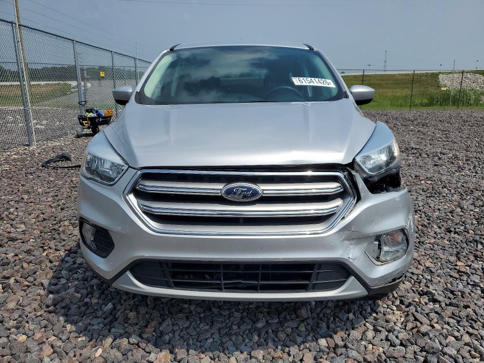 2017 FORD ESCAPE SE — Фото 5 из 14