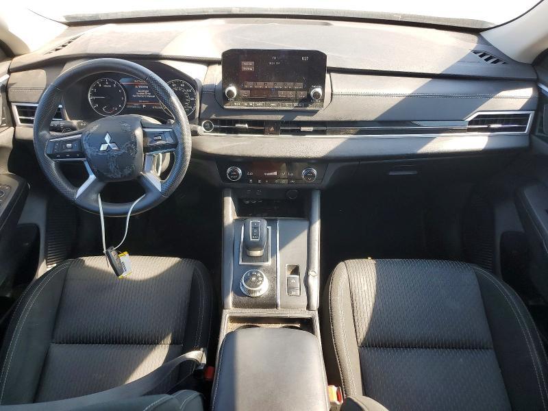 JA4J3TA82NZ015100 2022 MITSUBISHI OUTLANDER photo no. 8