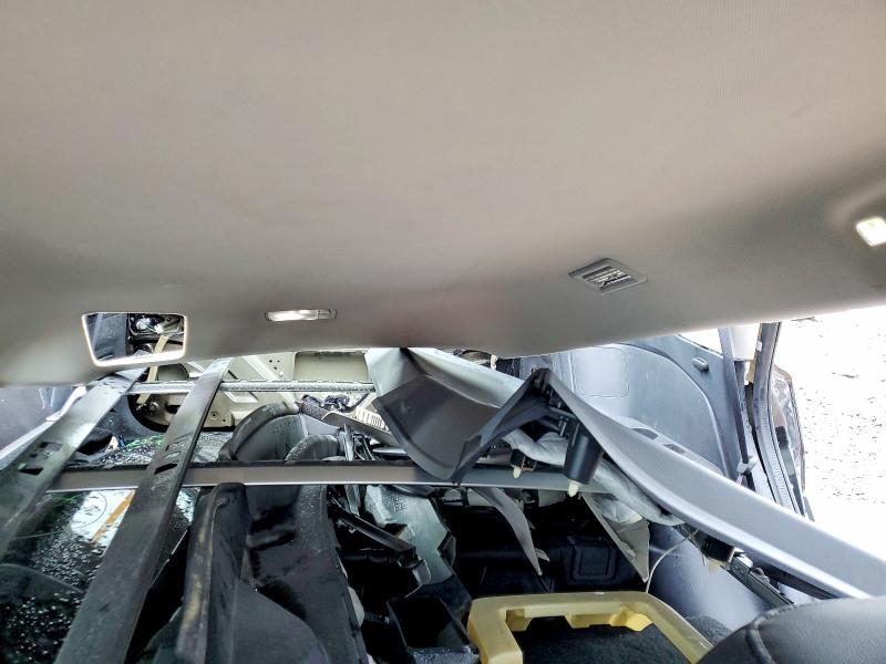 2022 NISSAN PATHFINDER SL — Фото 10 из 13