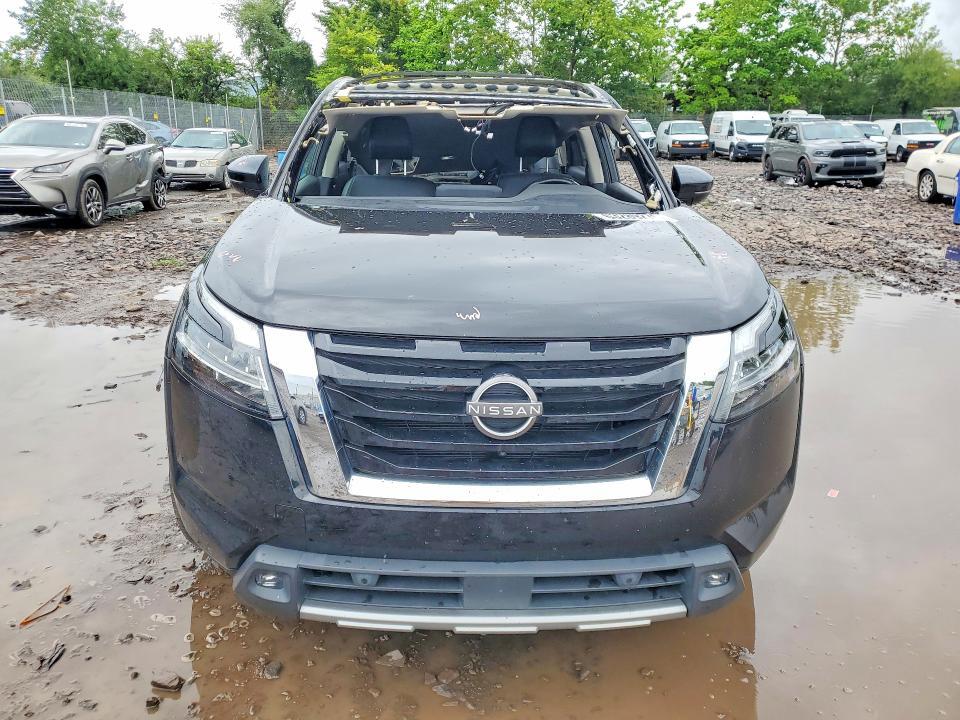 2022 NISSAN PATHFINDER SL — Фото 5 из 13