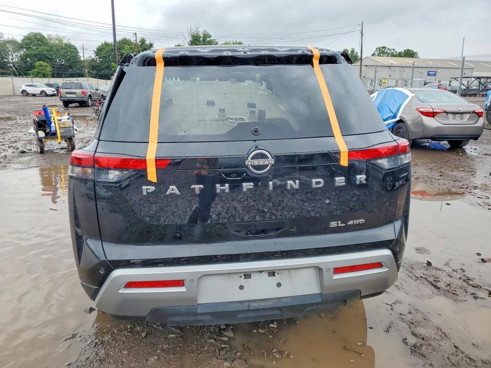 2022 NISSAN PATHFINDER SL — Фото 6 из 13