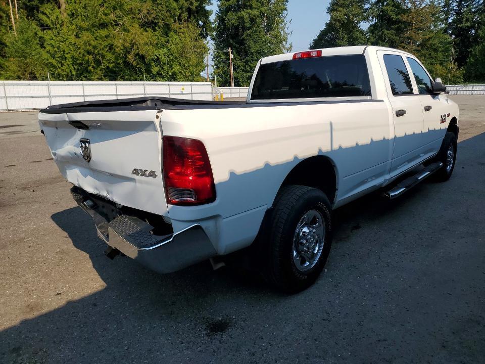 2013 RAM 2500 ST — Фото 3 из 12