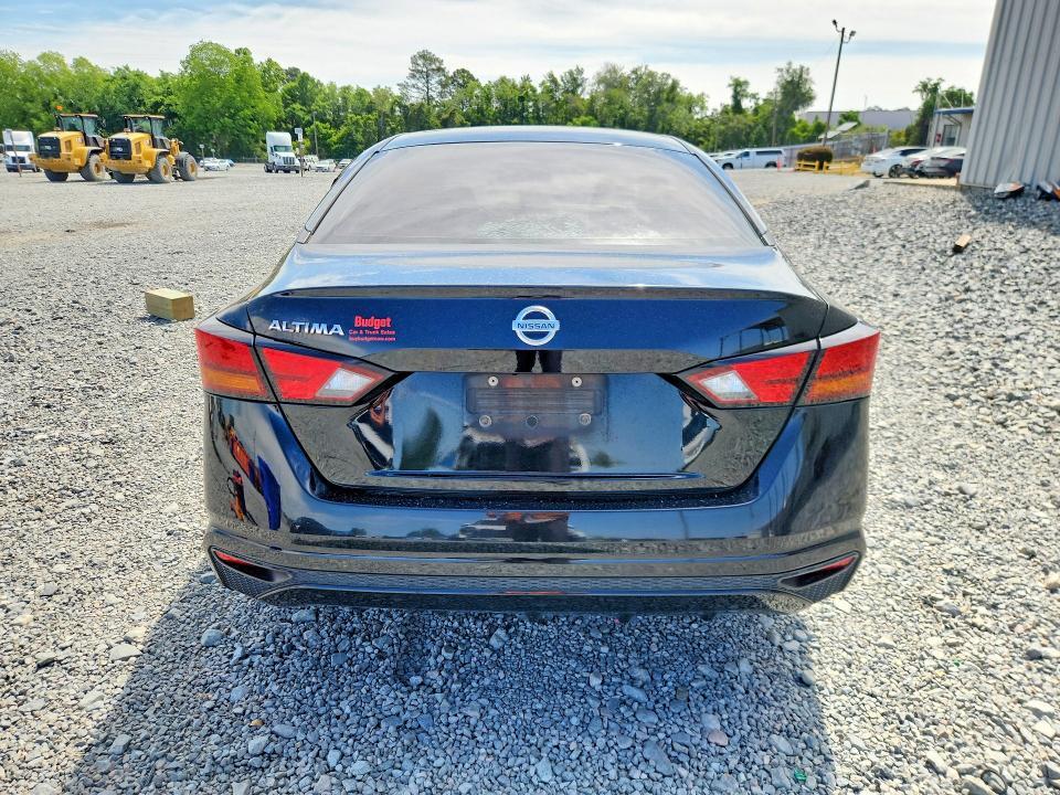 2022 NISSAN ALTIMA S — Фото 6 из 12