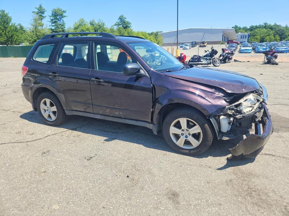 JF2SHABC0DH445720 2013 SUBARU FORESTER photo no. 4