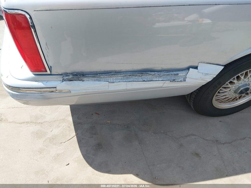 1LNLM82W6SY761696 1995 LINCOLN TOWN CAR photo no. 12