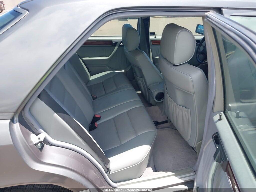 WDBEA32E2SC262924 1995 MERCEDES-BENZ E photo no. 8