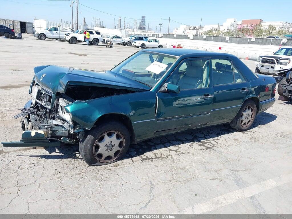WDBEA32E1SC156559 1995 MERCEDES-BENZ E photo no. 2