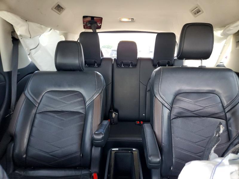 2022 NISSAN PATHFINDER PLATINUM — Фото 10 из 13
