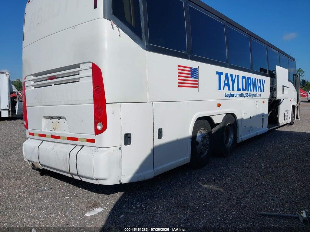 1M8TRMPA4XP060522 1999 MOTOR COACH INDUSTRIES TRANSIT BUS photo no. 4