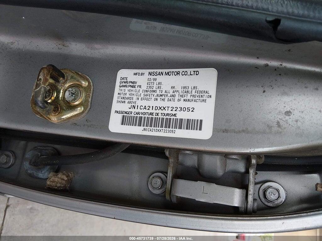 JN1CA21DXXT223052 1999 NISSAN MAXIMA photo no. 9