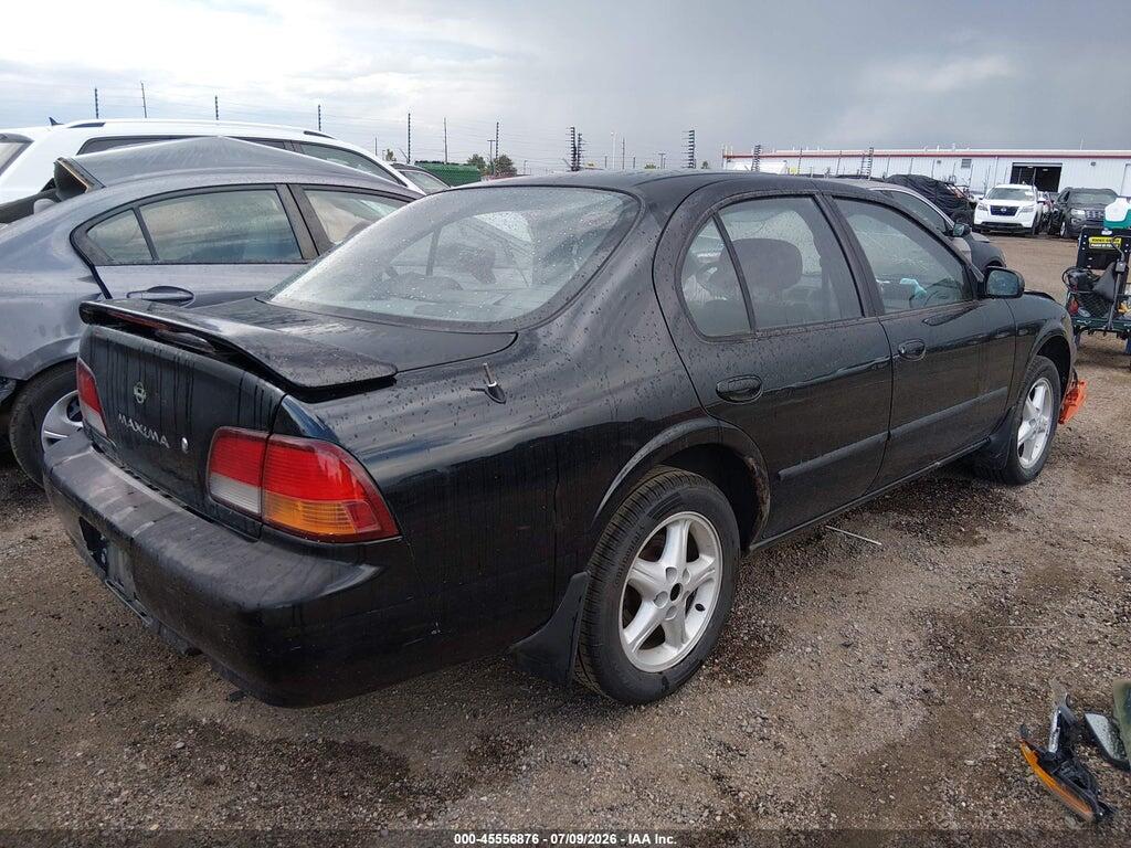 JN1CA21D9XT810357 1999 NISSAN MAXIMA photo no. 4