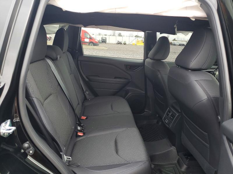 2025 SUBARU FORESTER PREMIUM — Фото 10 из 12