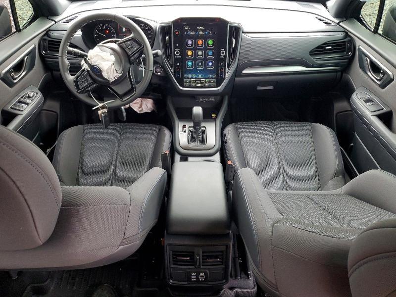 2025 SUBARU FORESTER PREMIUM — Фото 8 из 12