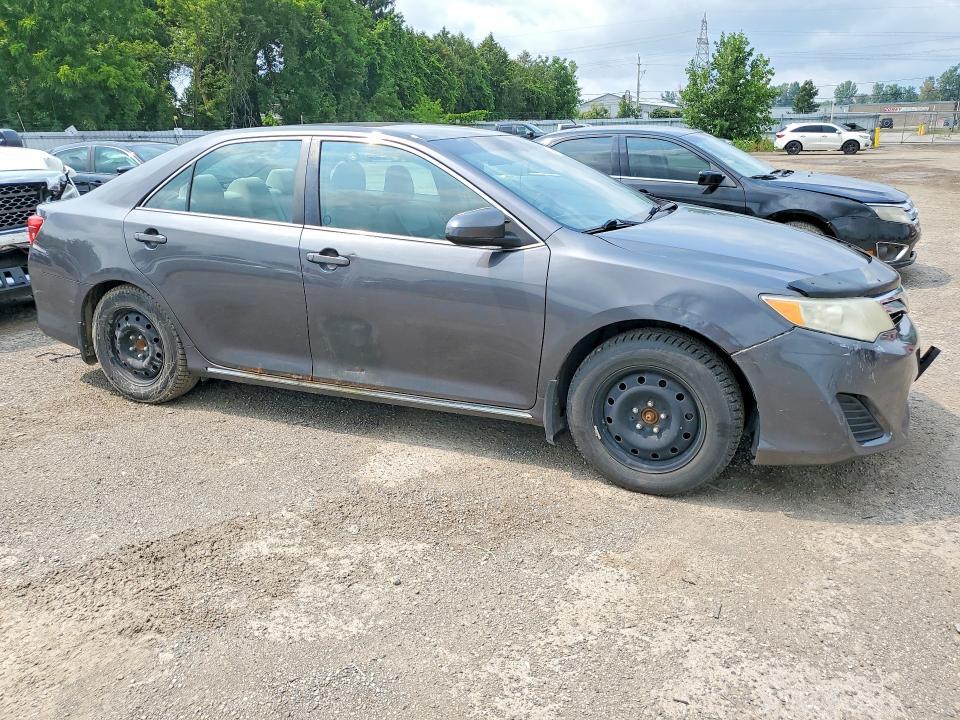 2013 TOYOTA CAMRY L — Фото 4 из 12