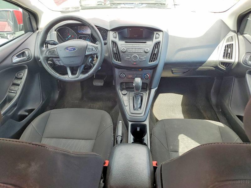 1FADP3K24HL240925 2017 FORD FOCUS photo no. 8