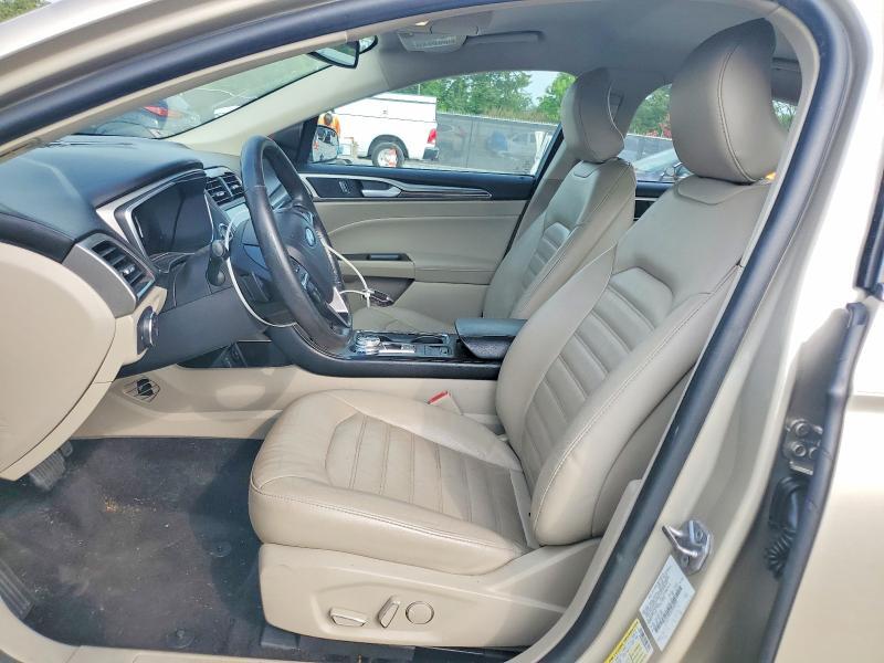 2017 FORD FUSION SE — Фото 7 из 12