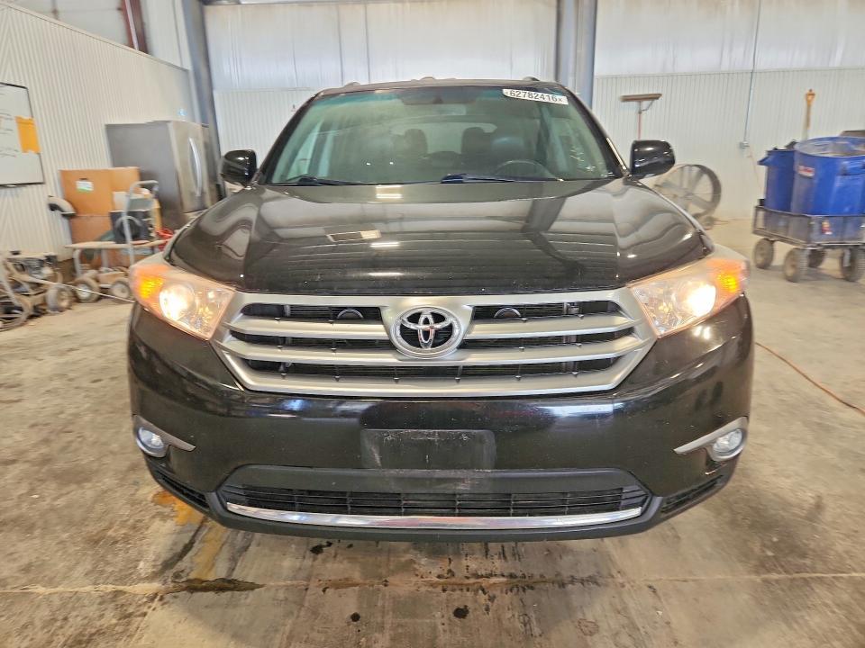 2013 TOYOTA HIGHLANDER LIMITED — Фото 5 из 13