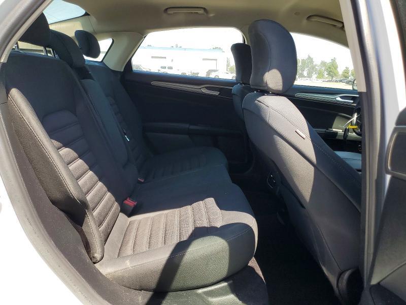 3FA6P0LUXHR355327 2017 FORD FUSION photo no. 10