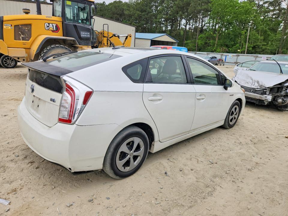 2013 TOYOTA PRIUS THREE — Фото 3 из 12