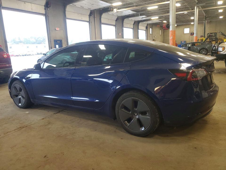 5YJ3E1EB2NF277207 2022 TESLA MODEL 3 photo no. 2