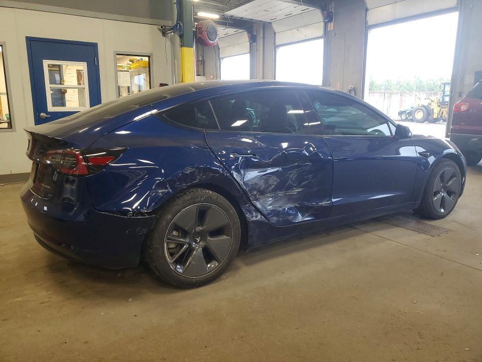 5YJ3E1EB2NF277207 2022 TESLA MODEL 3 photo no. 3
