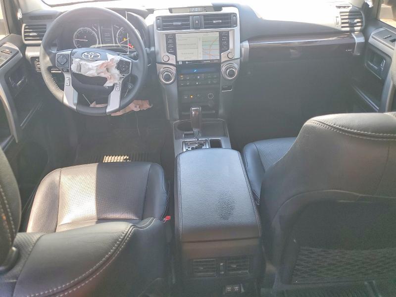 JTEDU5JR0N5277429 2022 TOYOTA 4RUNNER photo no. 8