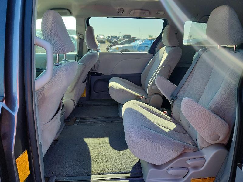 5TDKK3DC2DS292682 2013 TOYOTA SIENNA photo no. 11