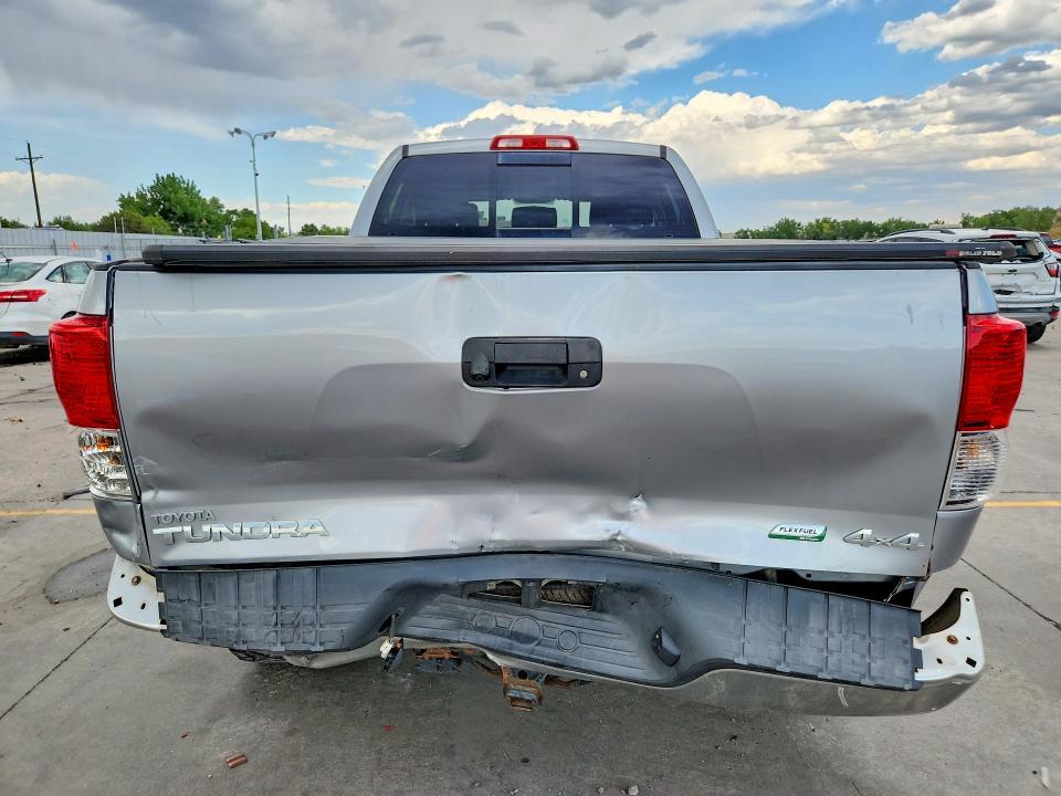 2013 TOYOTA TUNDRA DOUBLE CAB SR5 — Фото 6 из 12