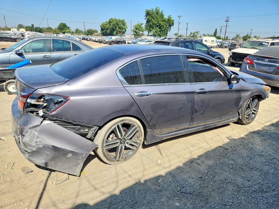 2017 HONDA ACCORD SPORT — Фото 3 из 13