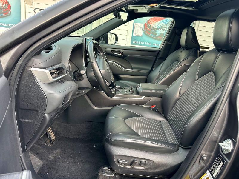 2022 TOYOTA HIGHLANDER XSE — Фото 9 из 14