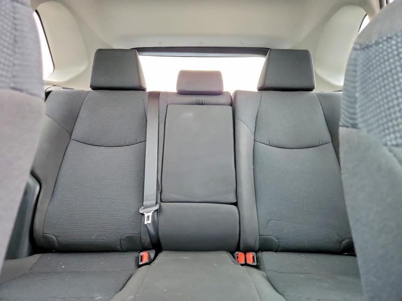 2022 TOYOTA RAV4 LE — Фото 10 из 13