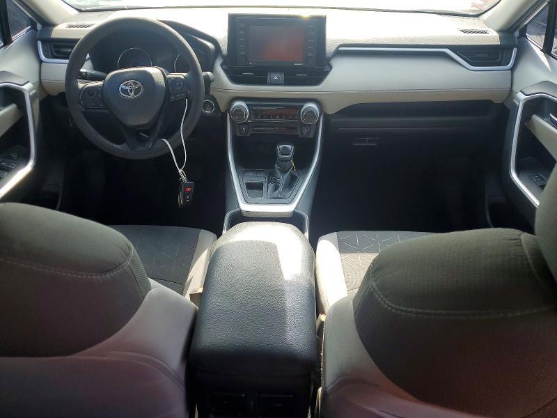 2022 TOYOTA RAV4 XLE — Фото 8 из 13
